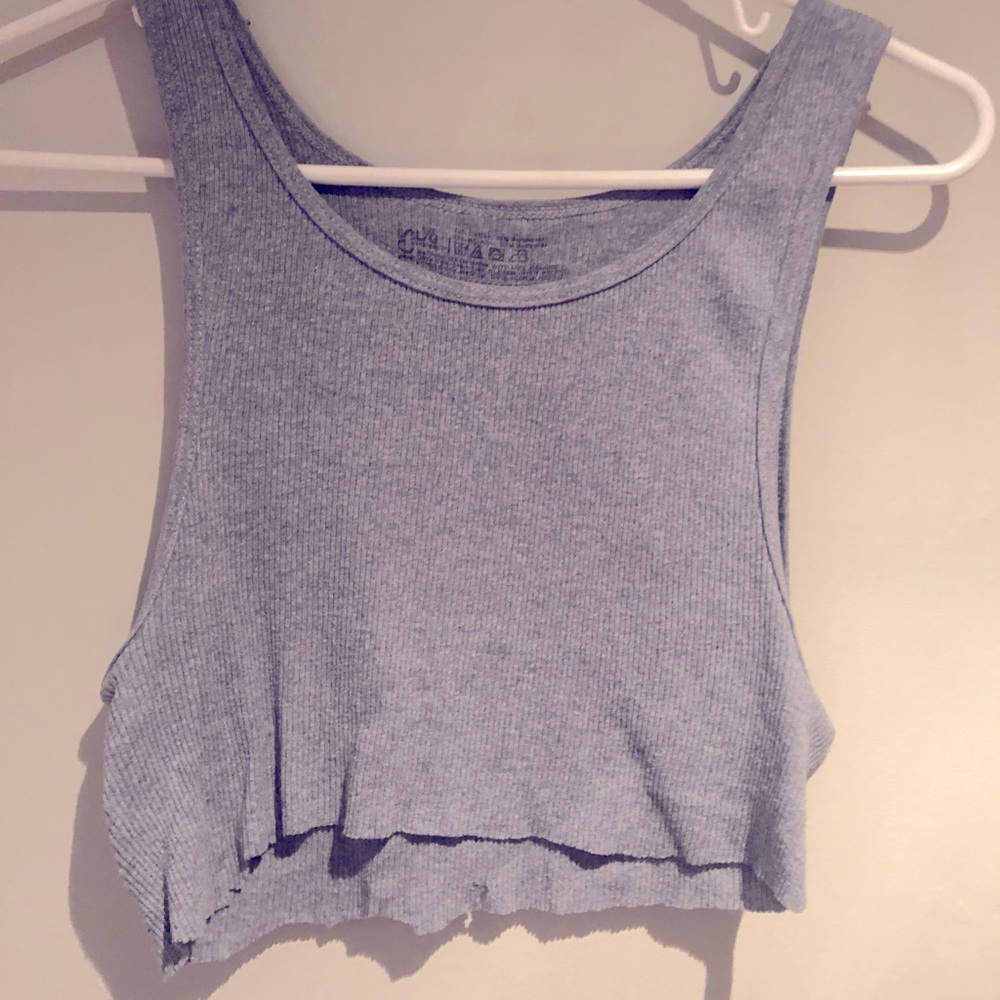 Grey cami crop
